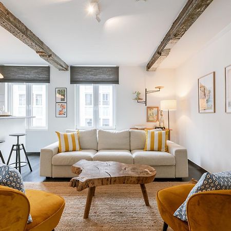 Right In The City Center Your Ghent Getaway Exterior foto