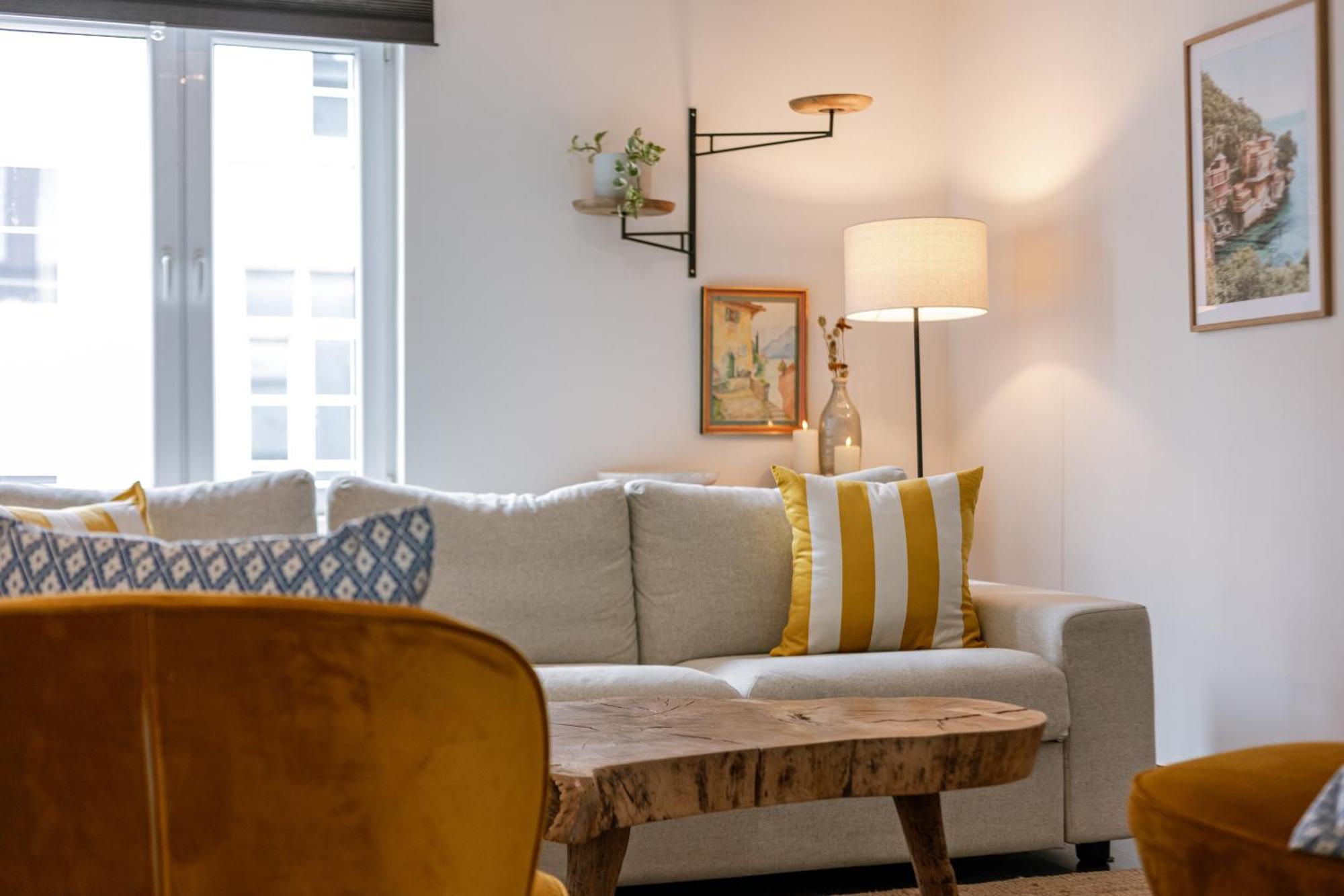 Right In The City Center Your Ghent Getaway Exterior foto